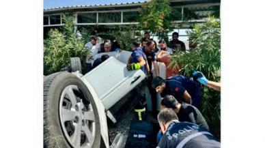 Otomobil şarampole yuvarlandı: 2 ölü