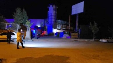 Pres makinesine sıkışan işçi hayatını kaybetti