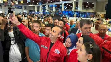 Sanayi ve Teknoloji Bakanı Kacır: "TEKNOFEST'ten çıkan geleceğin Aziz Sancar'ları, Selçuk Bayraktar'ları, Türkiye'yi geleceğe taşıyacak"