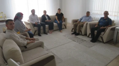 "Şehitlerimiz ve gazilerimiz, ülkemizin gururu ve onurudur"