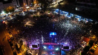 Suluova'da etkinlikler Düdublüman konseri ile son buldu