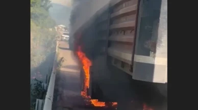 Tırın dorsesi alevlere teslim oldu