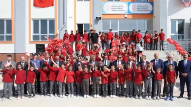 Uzun: Çocuklarımızın gözlerindeki ışık bize umut veriyor