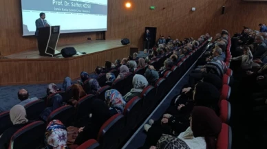 "Ailede Sorumluluk Bilinci" konulu konferans düzenlendi