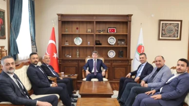 AK Parti İl Yönetimi Bakan'ı ziyaret etti