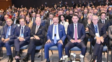 Almaç, Avrupa ve Asya Zirvesi'ne katıldı