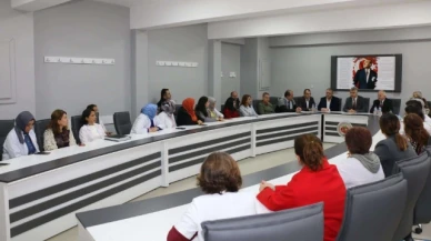 Amasya'da lise öğrencileri, Aşık Veysel'i andı
