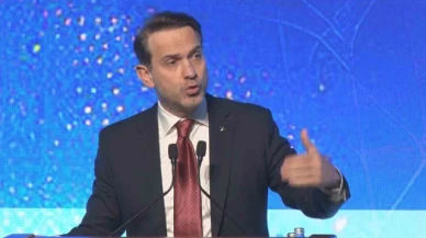 Bakan Bayraktar: "Yaklaşık 30 yıl içerisinde Türkiye'nin karbon nötr bir ekonomi olma hedefi var"