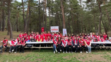 Genç Kızılay Borabay'da Çevre Temizliği Etkinliği Düzenledi