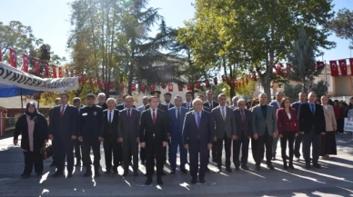 Göynücek'te Atatürk Anıtı'na çelenk sunuldu