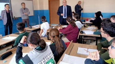 Gültekin, Mehmet Paşa Ortaokulu'nu Ziyaret Etti