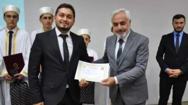 Hatimle Teravih Kıldıran Hafızlara Başarı Belgesi