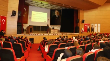 İlişki Bağımlılığı Konulu Konferans Düzenlendi