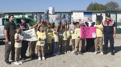 Jandarma, Anlamlı Günü Çocuklarla Kutladı