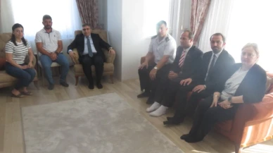 Karaaslan, Şehit ve Gazi Ailelerini Ziyaret Ediyor