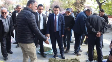 Kartal bamya üreticileri ile bir araya geldi