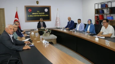 Katipoğlu, şube müdürleri ile bir toplantı yaptı