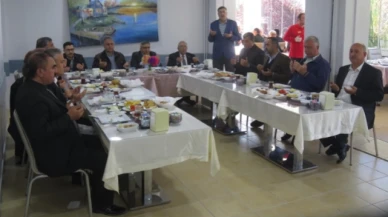 Merzifon'da protokol ve muhtarlar kahvaltıda buluştu