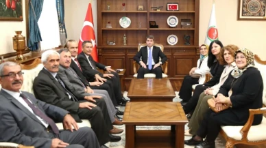 MHP heyetinden Bakan'a ziyaret
