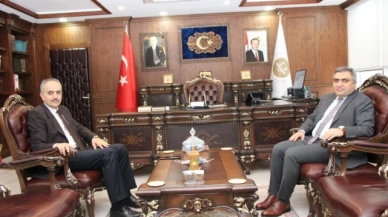 Müftü Bayram, Kaymakam Karaaslan'ı misafir etti