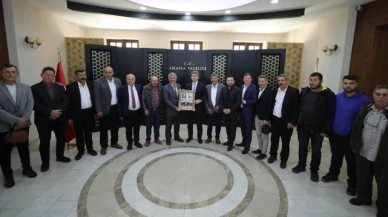Muhtarlar Vali Bakan'ı ziyaret etti