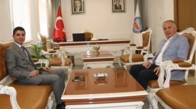 Özalp'ten Kaymakam Kartal'a hayırlı olsun ziyareti