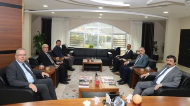 Rektör Köse'den Rektör Turabi'ye ziyaret