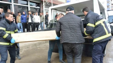 Üniversite öğrencisi banyoda ölü bulundu