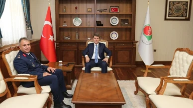 Üs Komutanı Serin'den Bakan'a ziyaret