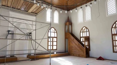 1665 yılında Kara Mustafa Paşa tarafından yaptırılan cami ibadete açılıyor