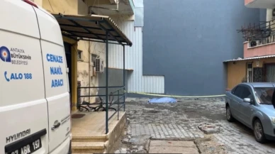 53 yaşındaki kadın sokakta ölü bulundu