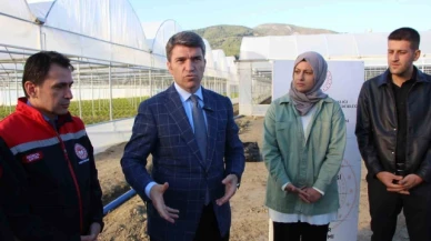 Amasya Valisi Bakan, Yeşilırmak kıyısına dökülen soğan ve patlıcanlarla ilgili konuştu: "Yazık günah, bu milli servet"