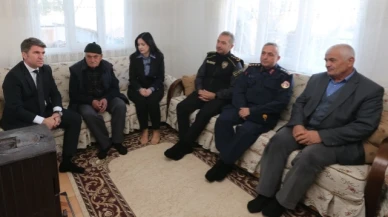 Bakan, Şehit Alaaddin Pergel'in ailesini ziyaret etti
