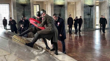 Bakan Tekin, 81 ilden gelen öğretmenlerle Anıtkabir'i ziyaret etti