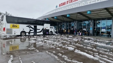 Kar yağışı, şehirlerarası otobüs seferlerini aksattı