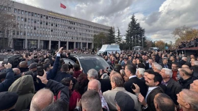 Karagöz, Kılıçdaroğlu'nun duruşmasına katıldı