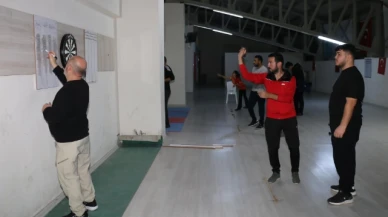 Katipoğlu Dart Turnuvası Final Maçı'na katıldı