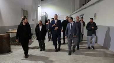 Katipoğlu, öğretmen ve öğrencilerle bir araya geldi