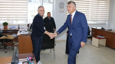 Katipoğlu, Taşova'da kurum personeli ile tanıştı