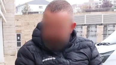Oğlunu bıçakla yaralayanı bıçakladı