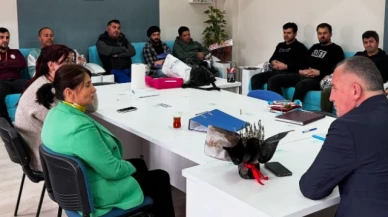 Özalp, öğretmenlerle bir araya geldi