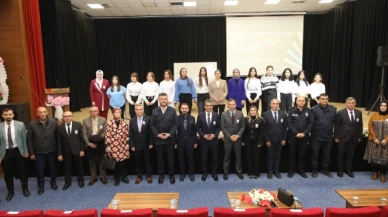 Suluova'da Öğretmenler Günü Programı Büyük Beğeni Topladı