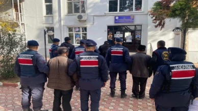 Suluova'da depodan fore kazık hırsızlığına tutuklama