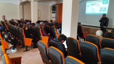 Taşova'da En İyi Narkotik Polisi Anne Projesi anlatıldı