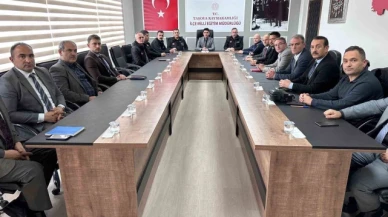 Taşova'da afet ve acil durum toplantısı düzenlendi