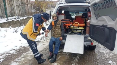 Taşova'da yaylada mahsur kalan vatandaşı acil sağlık ekibi kurtardı
