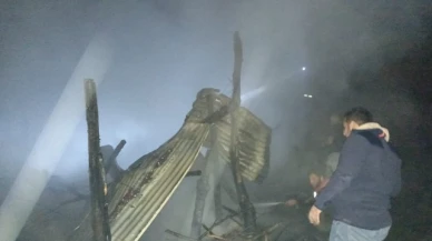 Yanan traktör kullanılamaz hale geldi