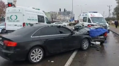 3 aracın karıştığı kazada 1 kişi hayatını kaybetti