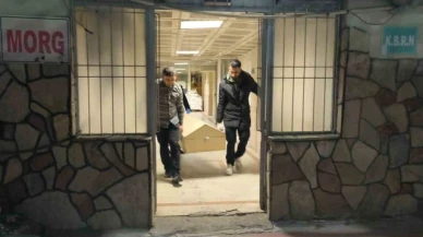 Arkadaşının oğlu tarafından bıçaklanan adam hayatını kaybetti