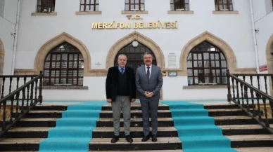 Başkan Kargı Rektör Turabi'yi misafir etti